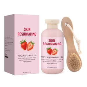 Strawberry Moisturizer With Brush