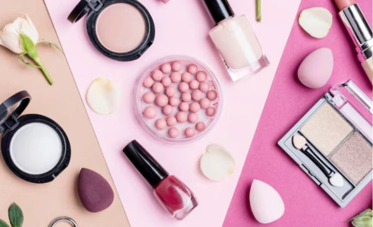 7 Must-Have Beauty Essentials for a Flawless Look on Budget
